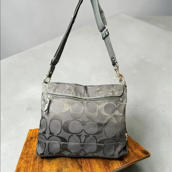 Coach Kyra Signature Black Jacquard Messenger Crossbody Bag F16553 - Picture 2 of 13